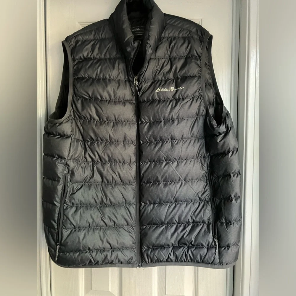 EDDIE BAUER quilted CirrusLite dark gray down puffer vest packable layering XL